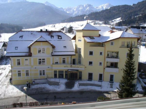 Отель Hotel Kronplatz, Оланг